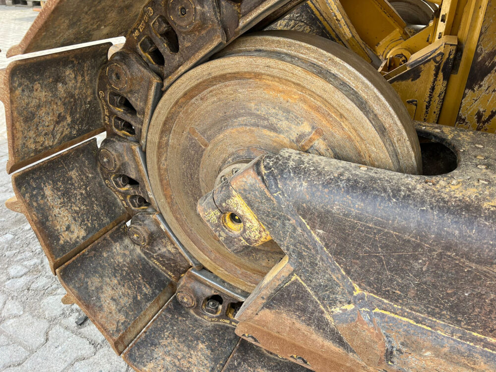 Caterpillar D6 XL next gen bulldozer