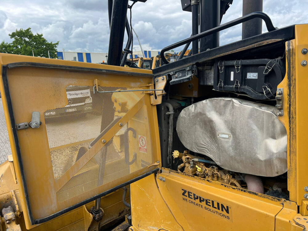 Caterpillar D6 XL next gen bulldozer