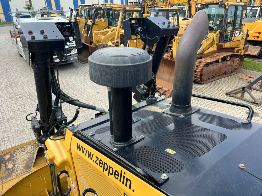 Caterpillar D6 XL next gen bulldozer