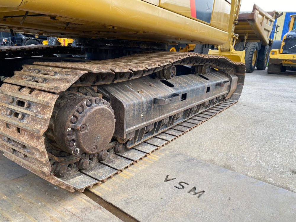 Caterpillar 330 FLN rupsgraafmachine