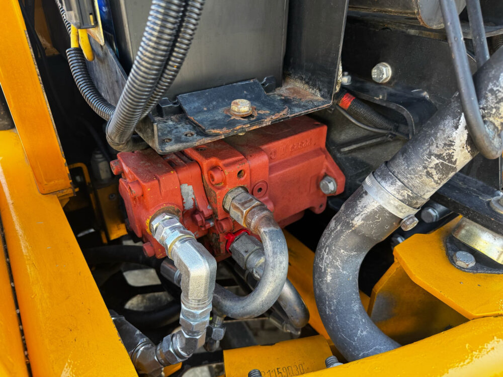 JCB 803 super minigraver