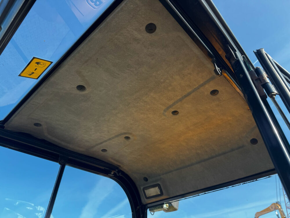JCB 803 super minigraver