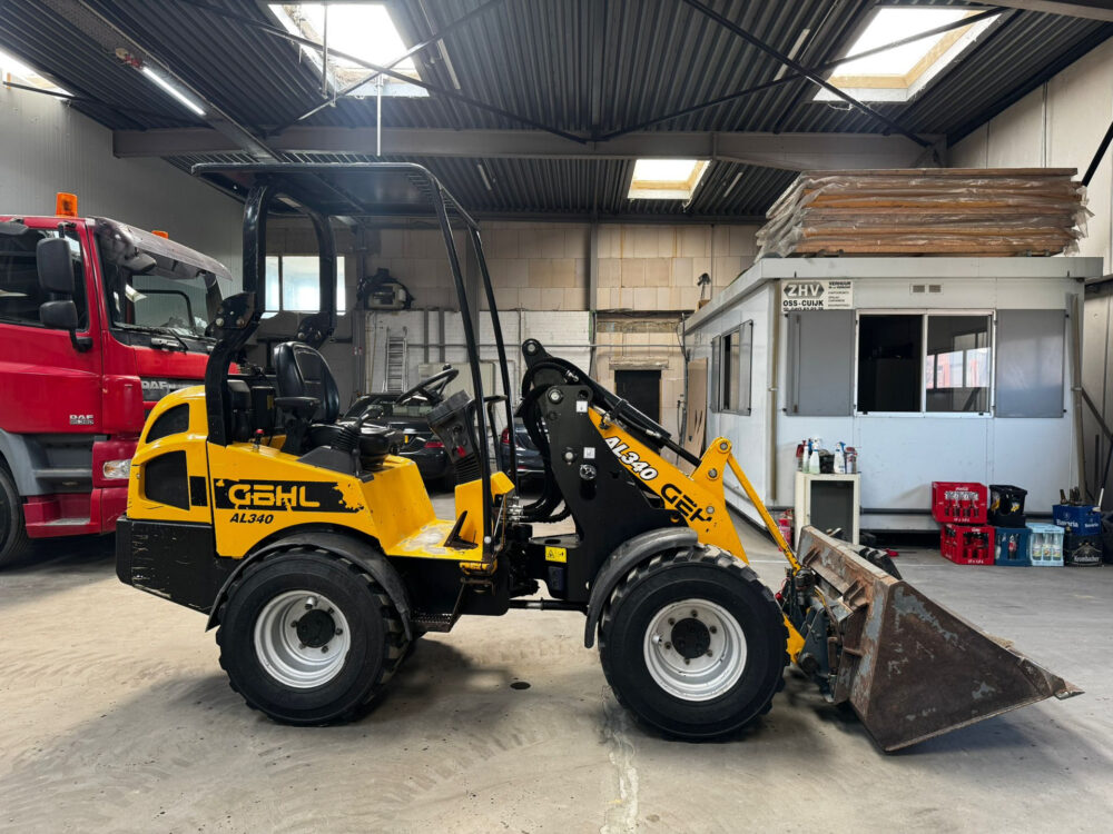 Gehl AL340 wiellader with registration!