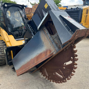 Caterpillar 272D3XE Schranklader