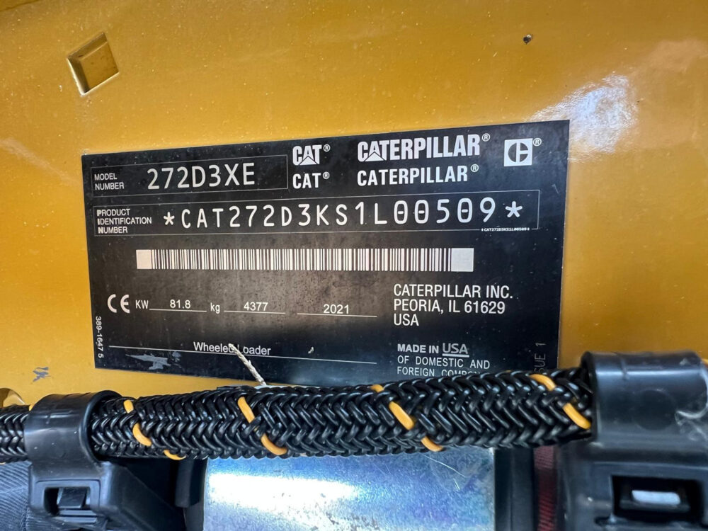 Caterpillar 272D3XE Schranklader