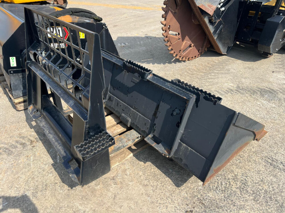 Caterpillar 272D3XE Schranklader