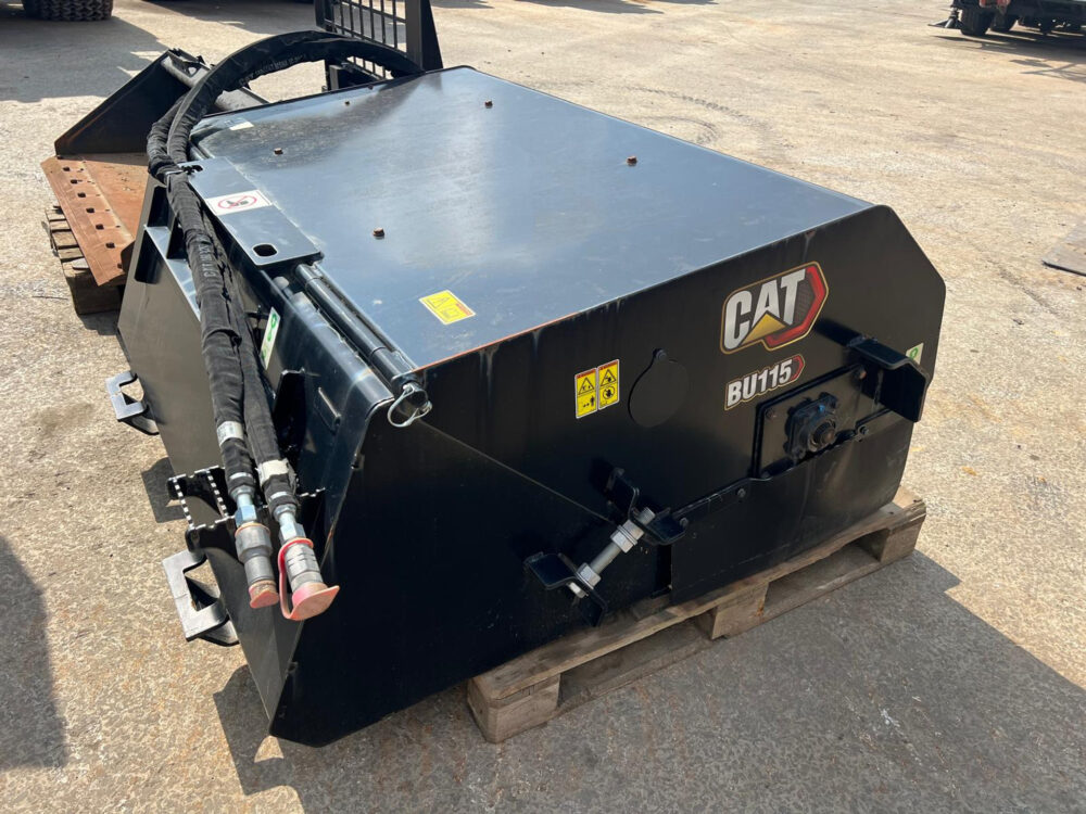 Caterpillar 272D3XE Schranklader