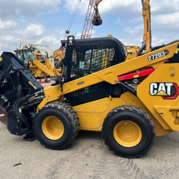 Caterpillar 272D3XE Schranklader