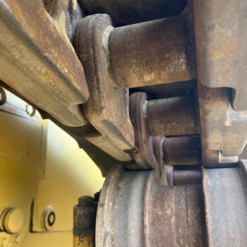 Caterpillar D9T bulldozer