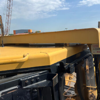 Caterpillar D9T bulldozer