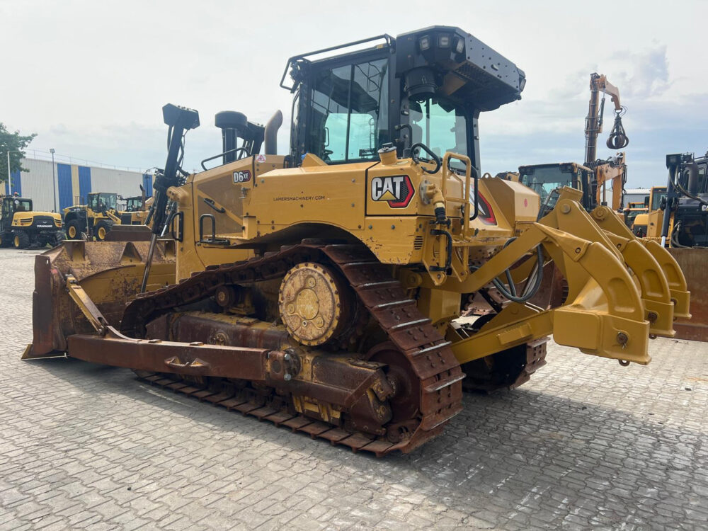 Caterpillar D6 XL next gen bulldozer