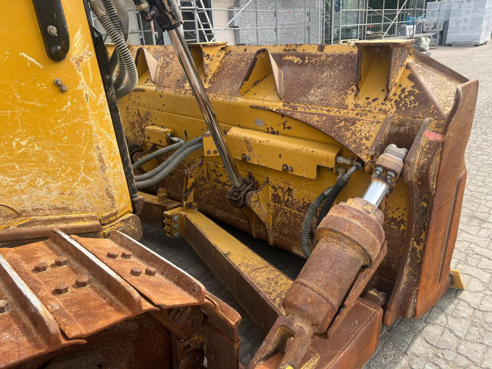 Caterpillar D6 XL next gen bulldozer