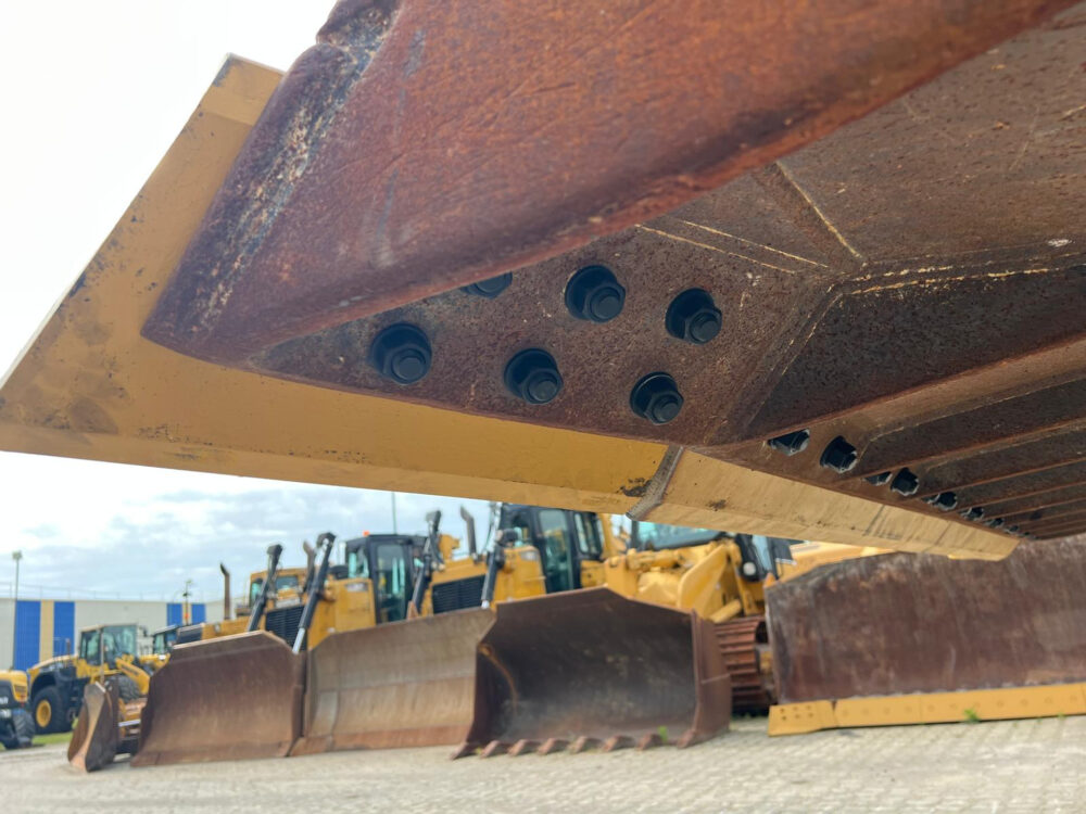 Caterpillar D6 XL next gen bulldozer