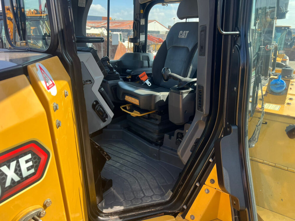 Caterpillar D6 XL next gen bulldozer