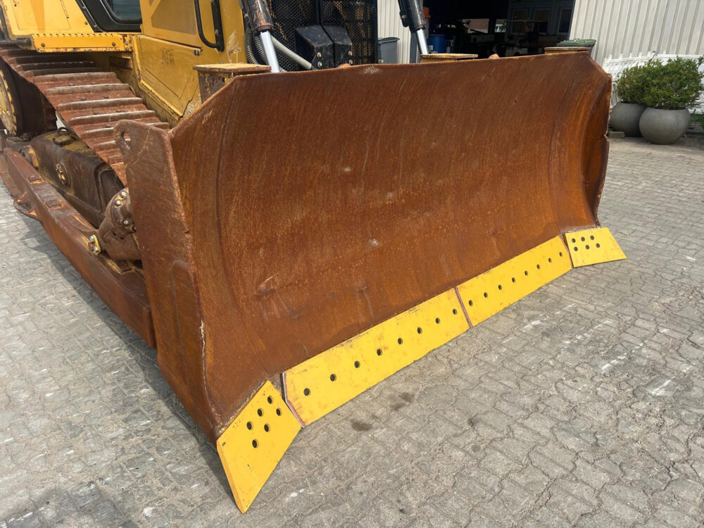 Caterpillar D6 XL next gen bulldozer