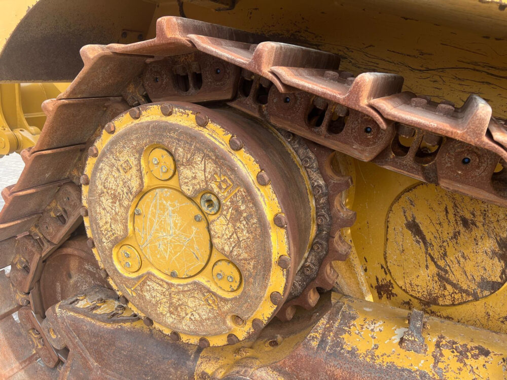 Caterpillar D6 XL next gen bulldozer
