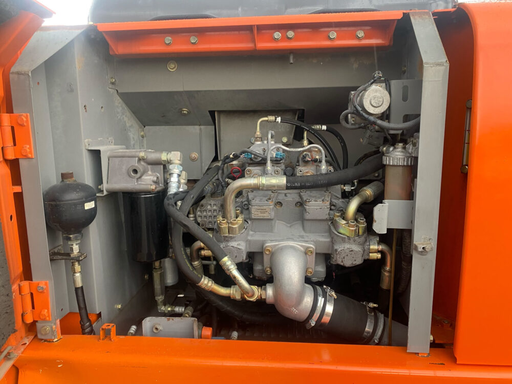 seHitachi ZX210 LC-1 rupsgraafmachine