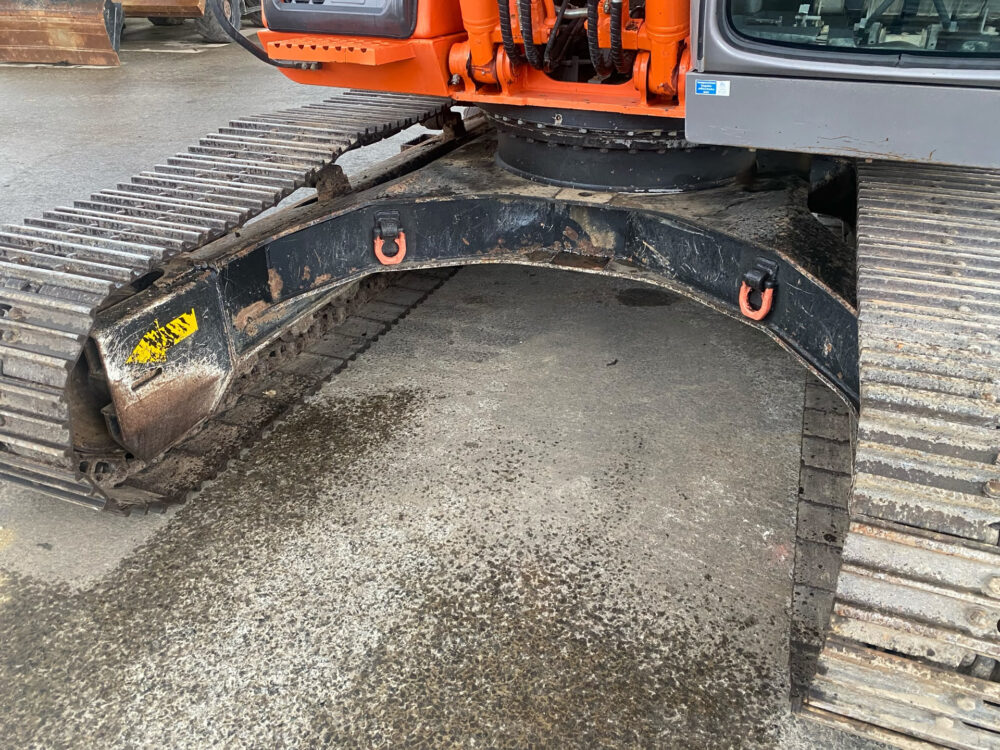 seHitachi ZX210 LC-1 rupsgraafmachine