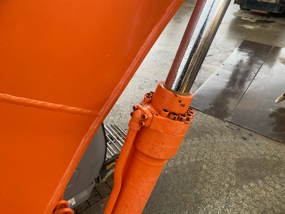 seHitachi ZX210 LC-1 rupsgraafmachine