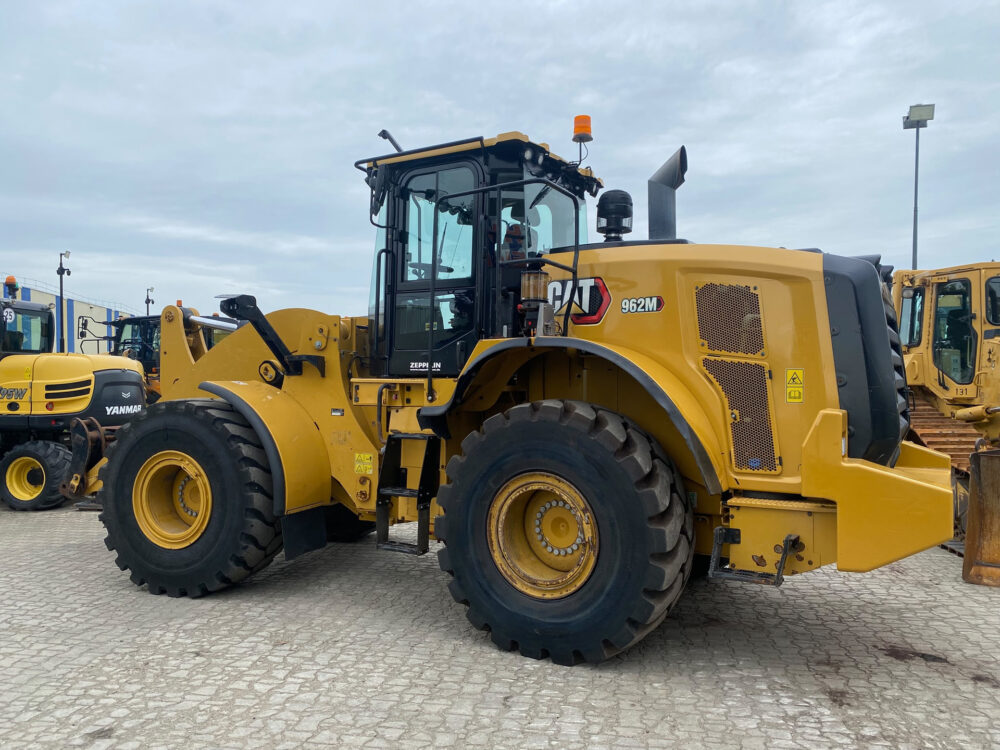 Caterpillar 962 M wiellader