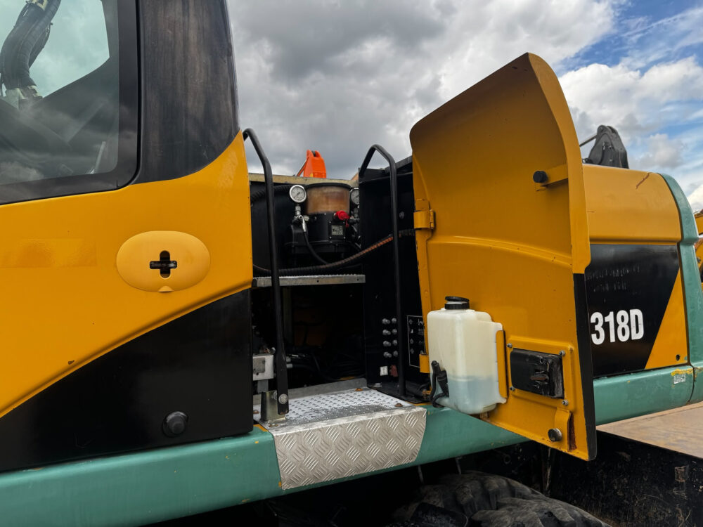 Caterpillar M318 D mobiele graafmachine