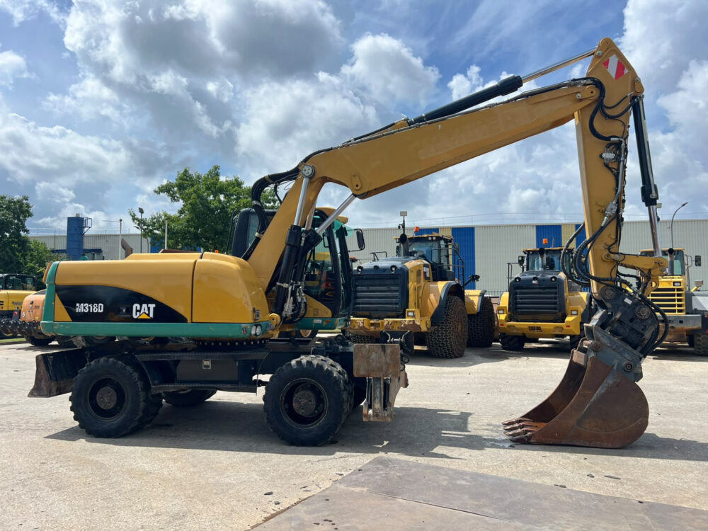 Caterpillar M318 D mobiele graafmachine