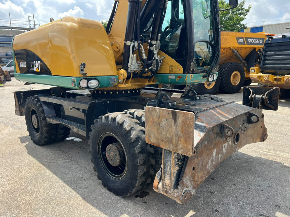Caterpillar M318 D mobiele graafmachine