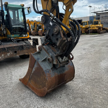 Caterpillar M318 D mobiele graafmachine