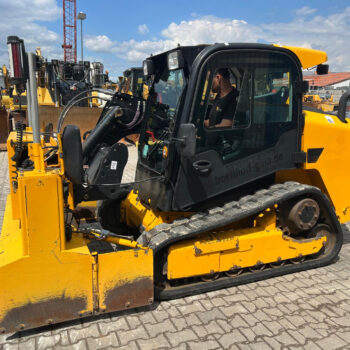 JCB 225 T schranklader