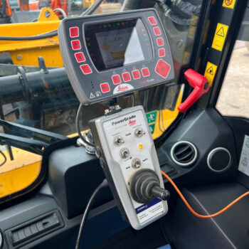 JCB 225 T schranklader