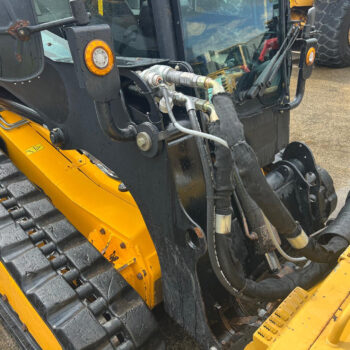 JCB 225 T schranklader