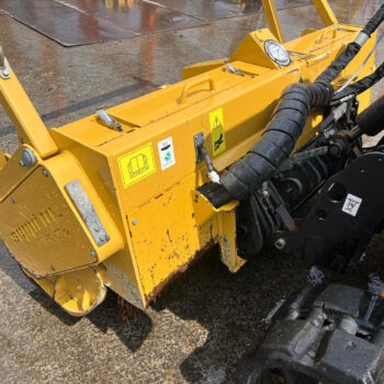 JCB 225 T schranklader
