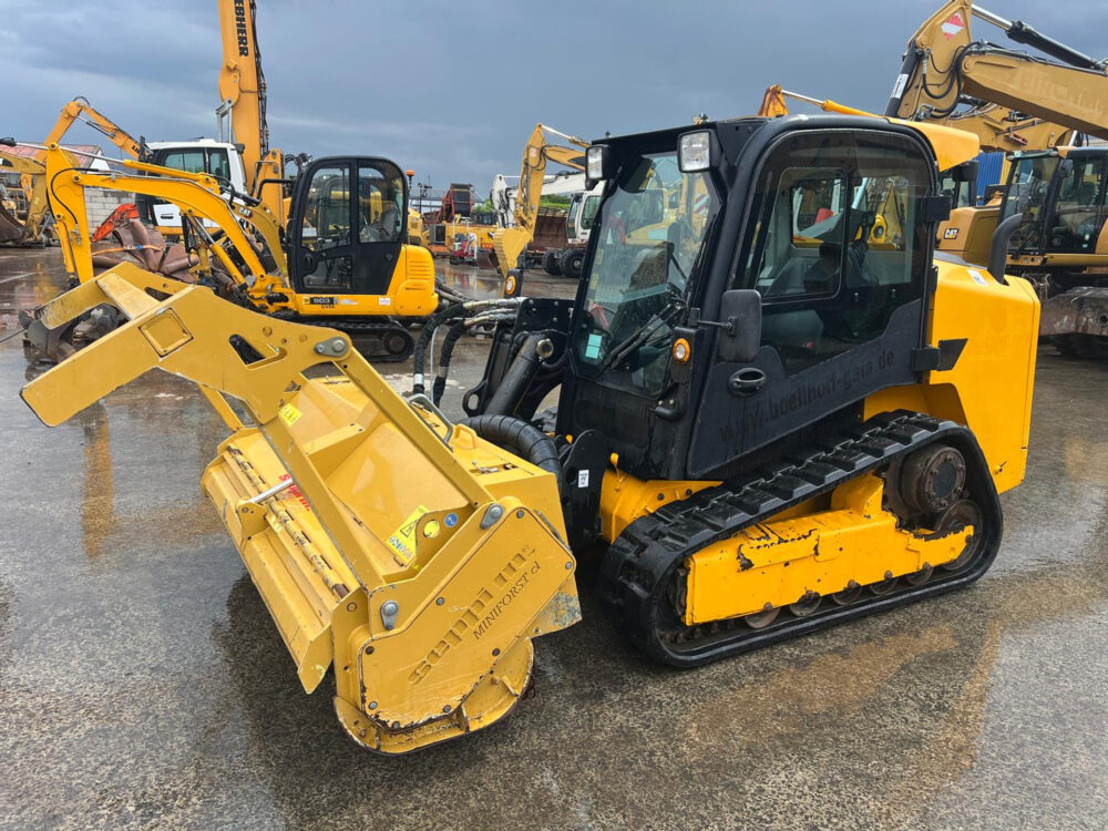JCB 225 T schranklader