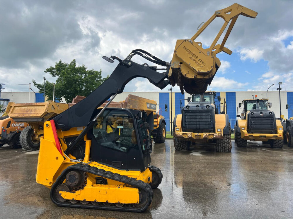 JCB 225 T schranklader