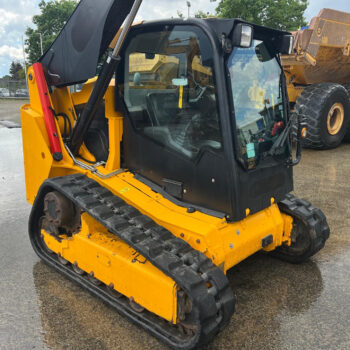 JCB 225 T schranklader