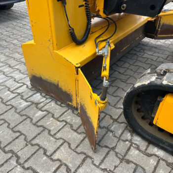 JCB 225 T schranklader