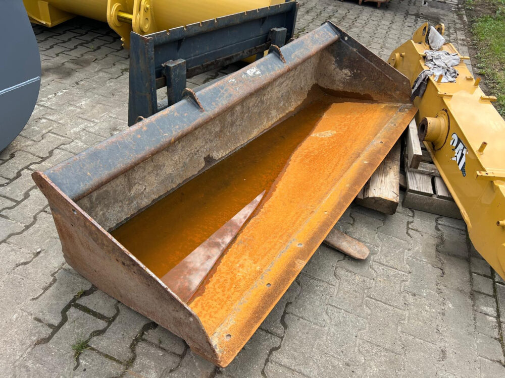 JCB 225 T schranklader