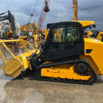 JCB 225 T schranklader