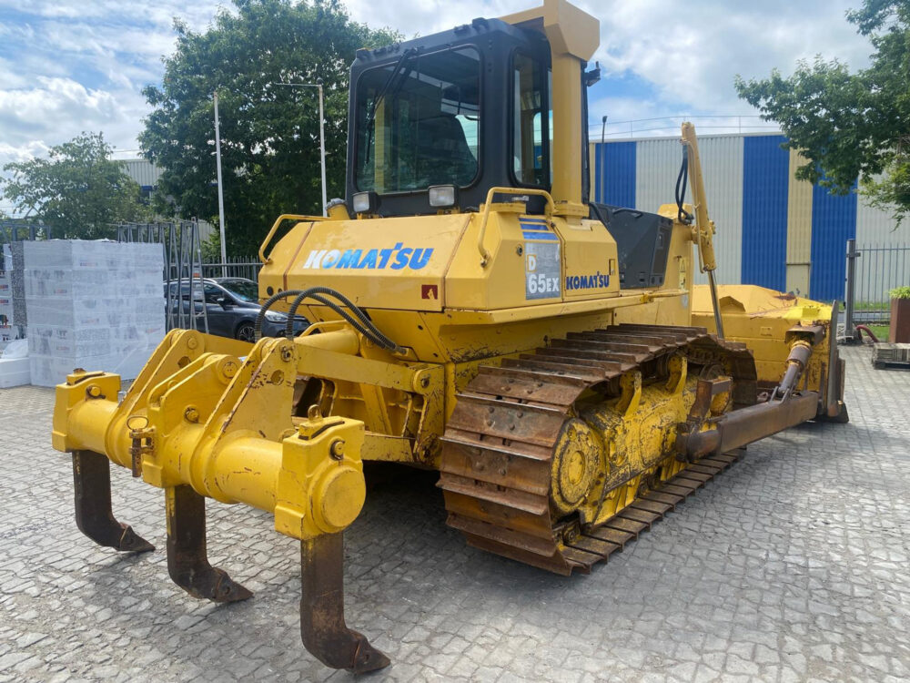 Komatsu D65 EX-15 rupsdozer 5000 HOURS!