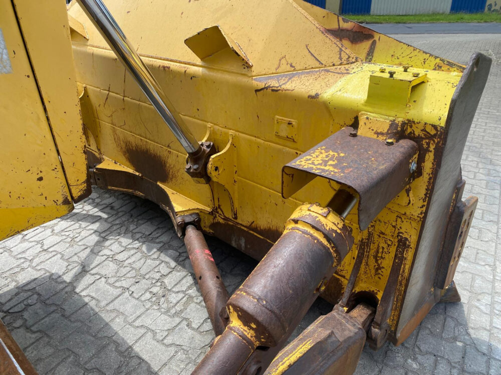 Komatsu D65 EX-15 rupsdozer 5000 HOURS!