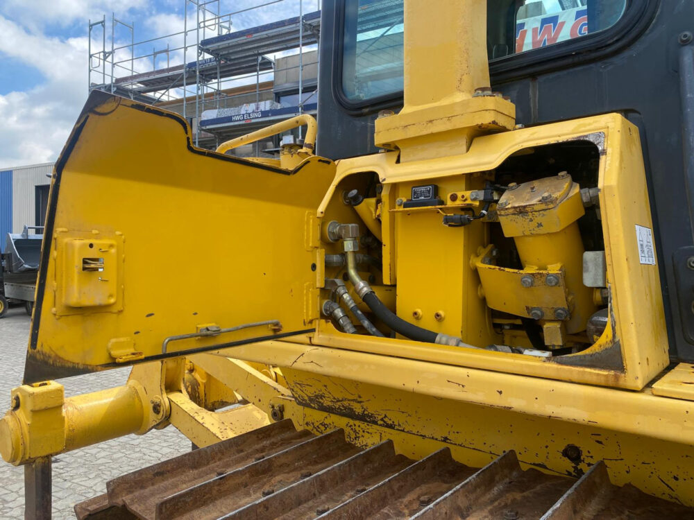 Komatsu D65 EX-15 rupsdozer 5000 HOURS!