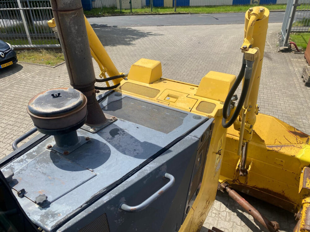 Komatsu D65 EX-15 rupsdozer 5000 HOURS!