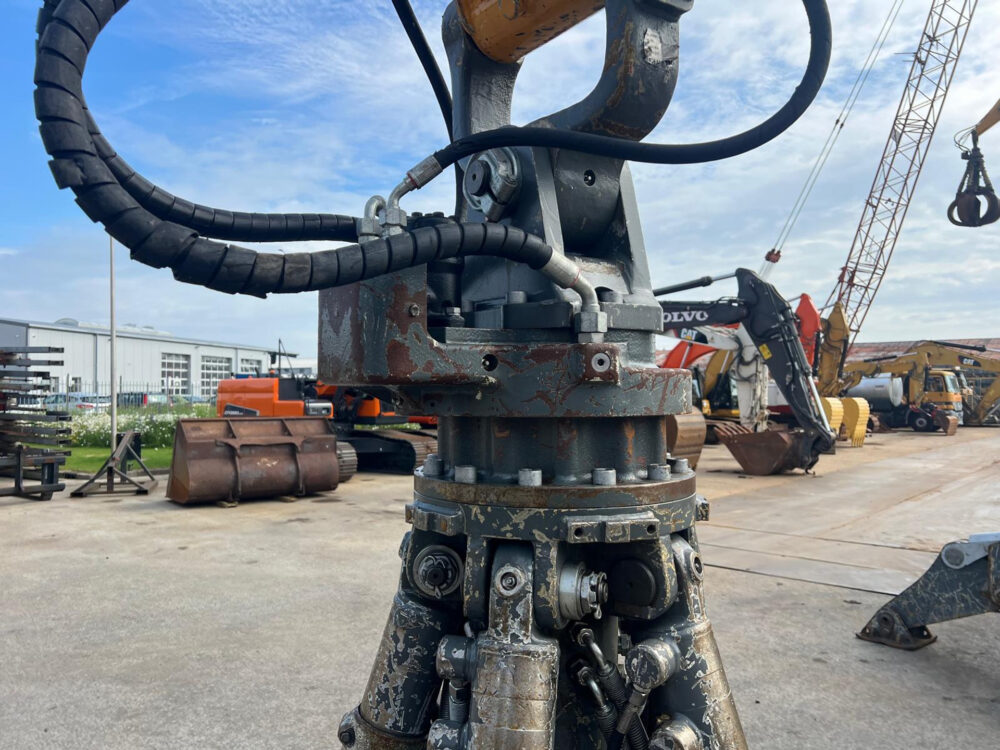 Liebherr LH40M litronic overslagmachine