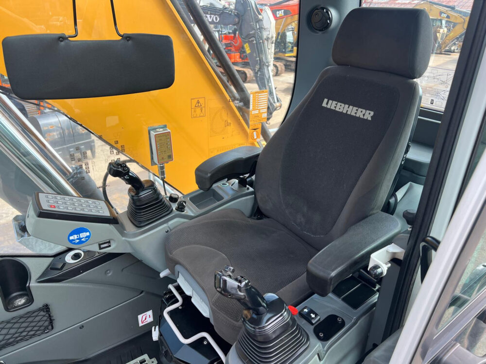 Liebherr LH40M litronic overslagmachine