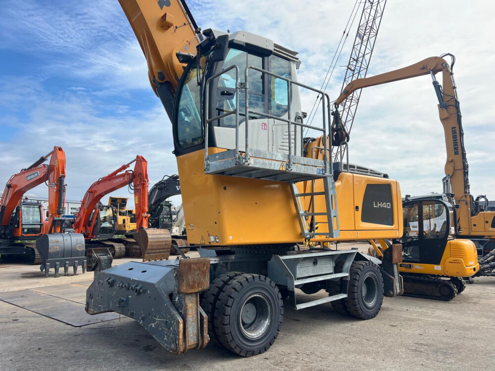 Liebherr LH40M litronic overslagmachine