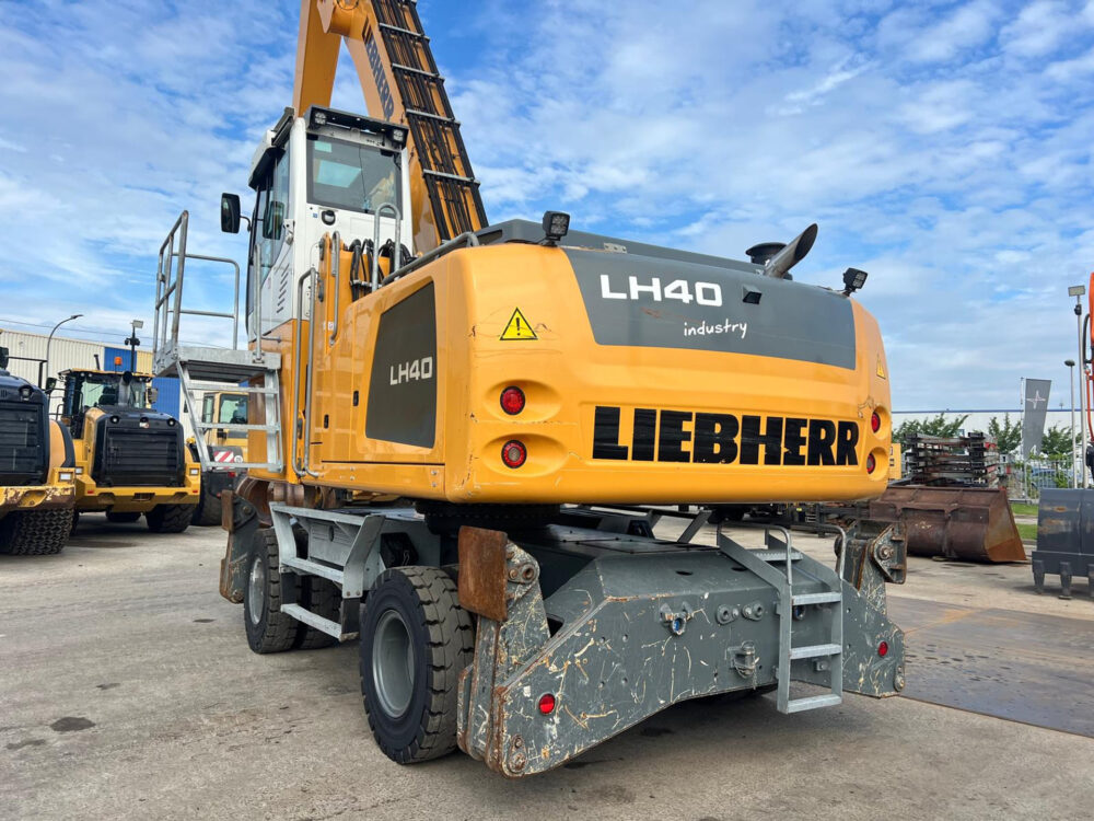 Liebherr LH40M litronic overslagmachine