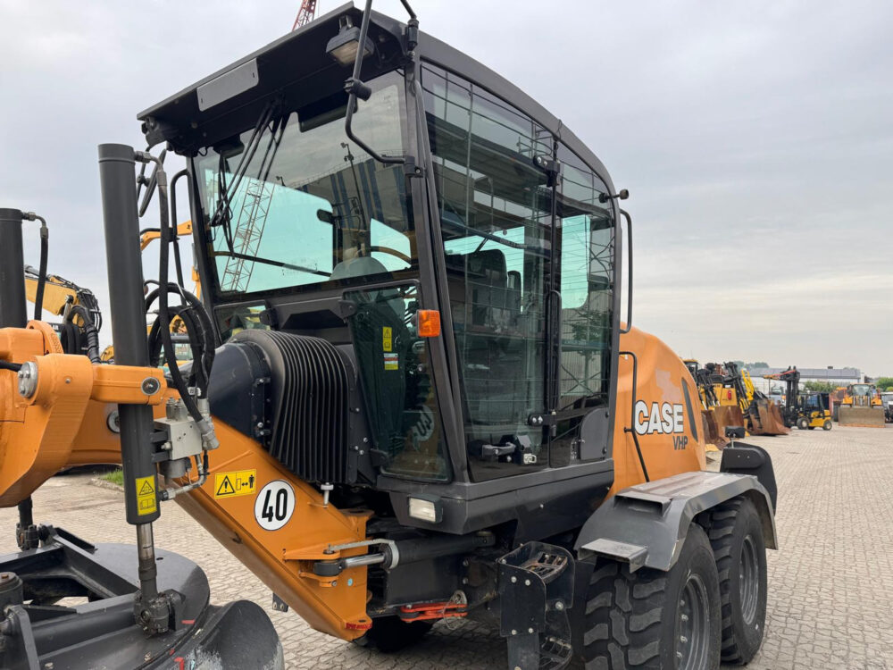 Case 836C AWD grader