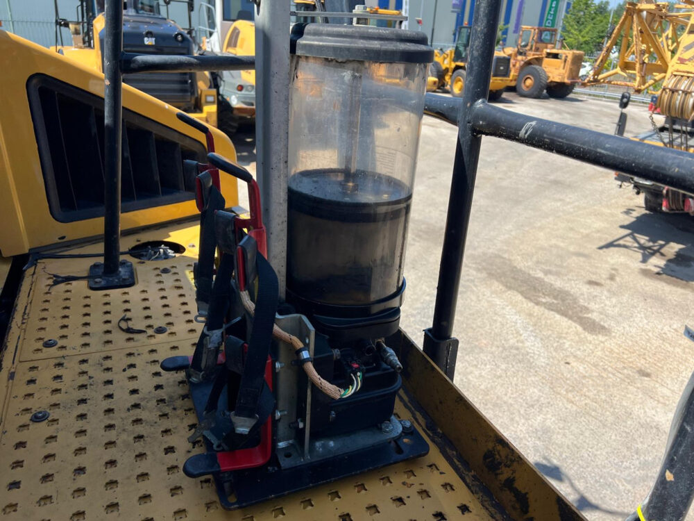 Caterpillar 745C 6×6 dumper