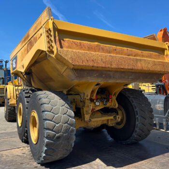 Caterpillar 745C 6×6 dumper