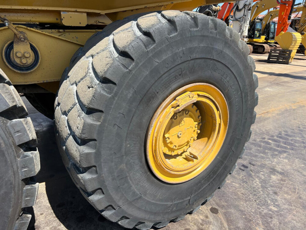Caterpillar 745C 6×6 dumper